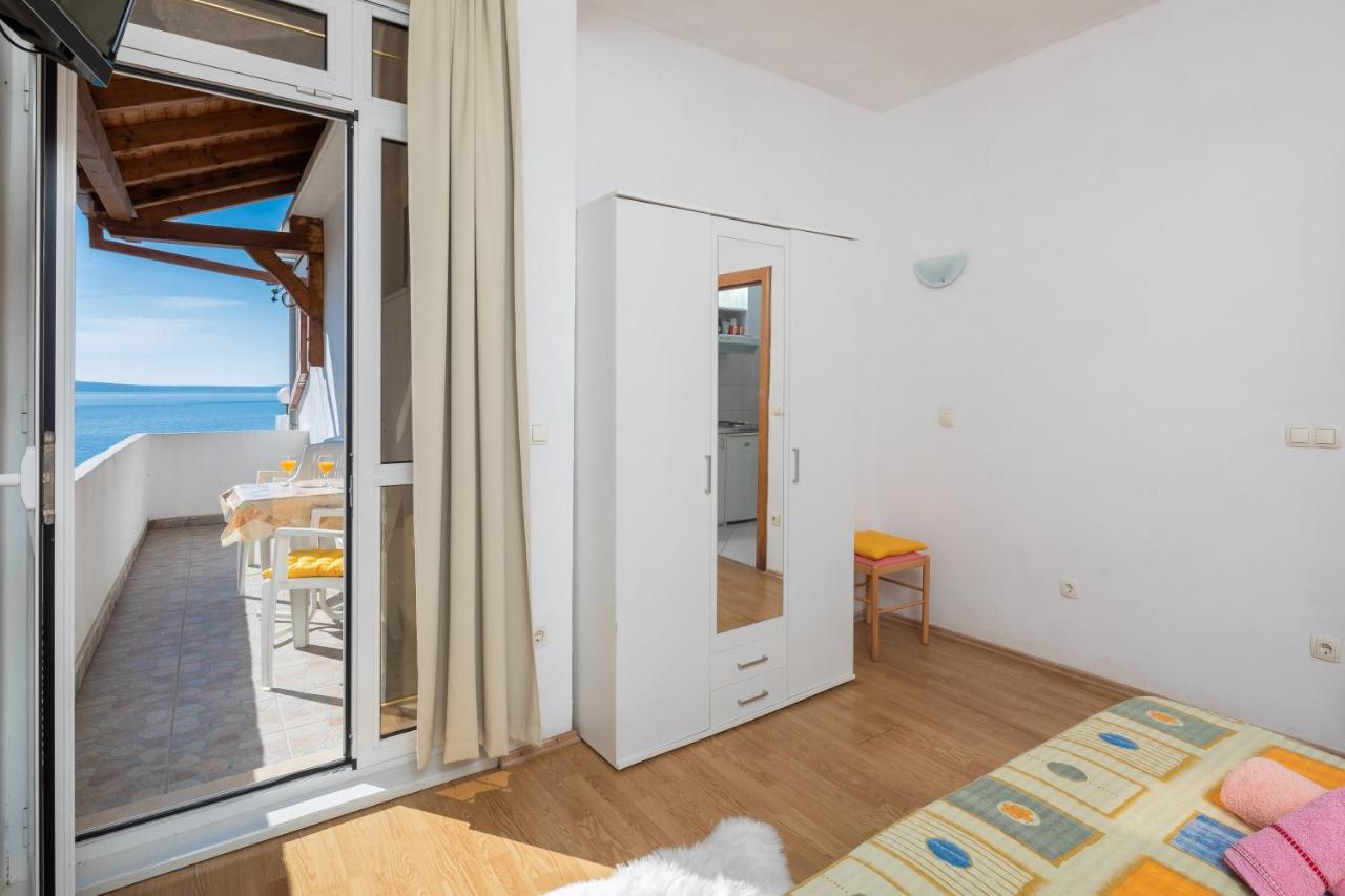 Sky Way Apartments Dugi Rat Exterior foto